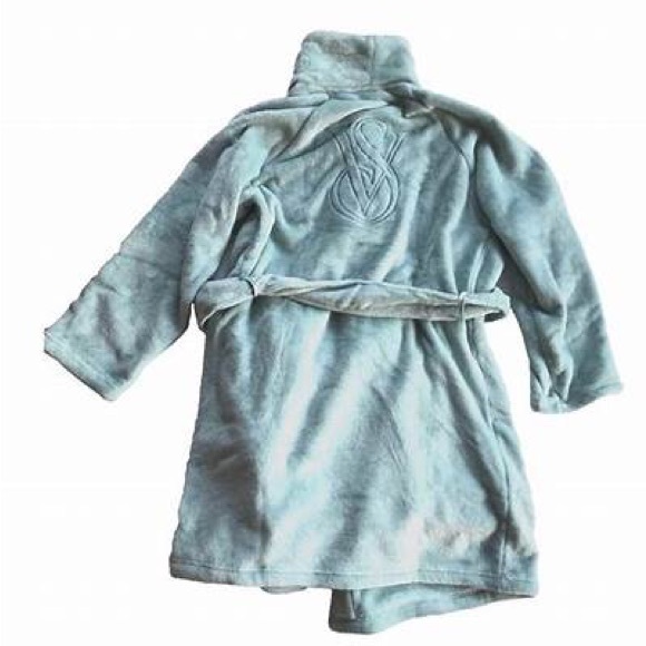 NWT Victoria’s Secret Cozy Short Plush Robe. HTF Color Sage Green. M/L. Soft. - Picture 5 of 12